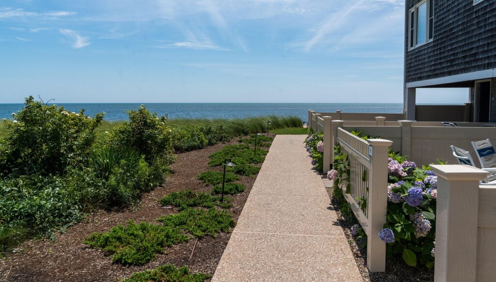 explore the charming coastal town of yarmouth, known for its stunning beaches, rich maritime history, and welcoming community. discover local attractions, outdoor activities, and unique shops that make yarmouth a perfect getaway destination.