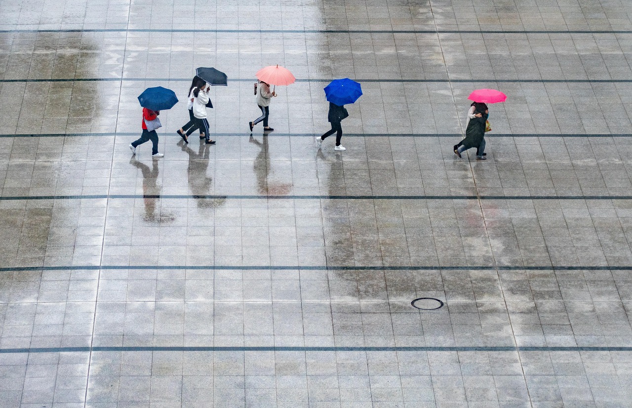 stay informed about the latest weather updates, forecasts, and conditions in your area. get real-time information on temperature, precipitation, and severe weather alerts to plan your day effectively.
