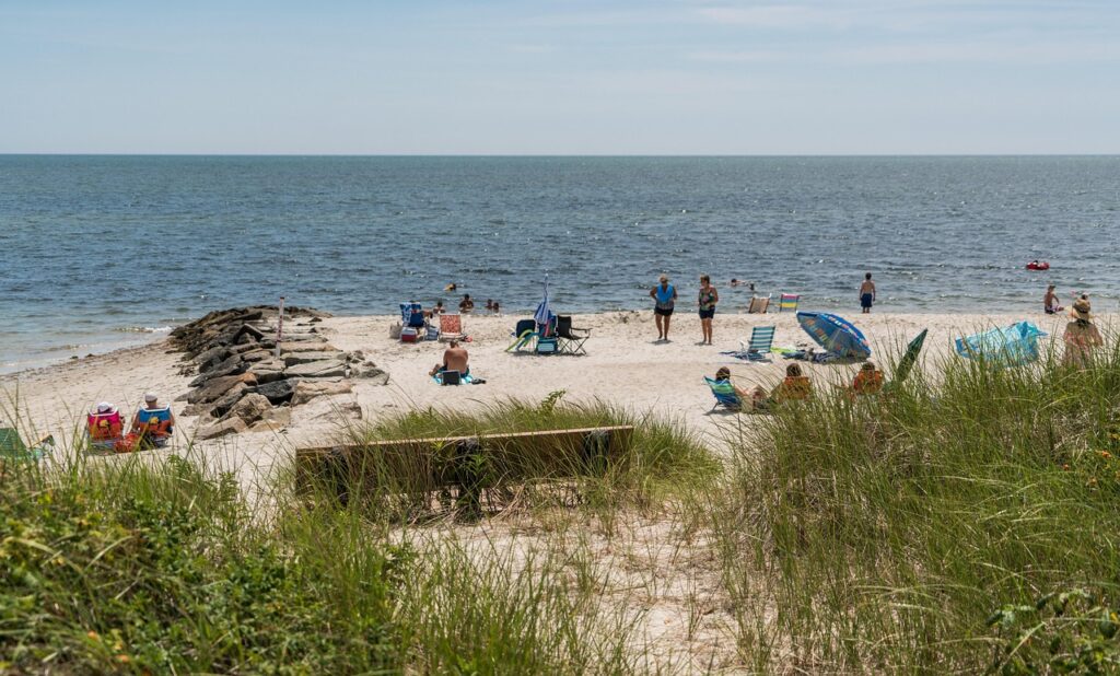 discover the charm of yarmouth, a beautiful coastal town known for its stunning beaches, rich maritime heritage, and vibrant local culture. explore the picturesque waterfront, indulge in fresh seafood, and enjoy various outdoor activities in this hidden gem.